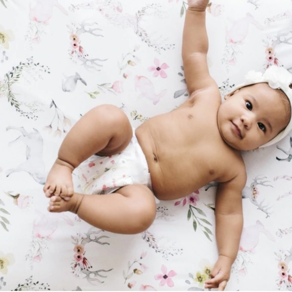 Oilo Fawn Jersey Crib Sheet- Blush - Picture 7 of 9